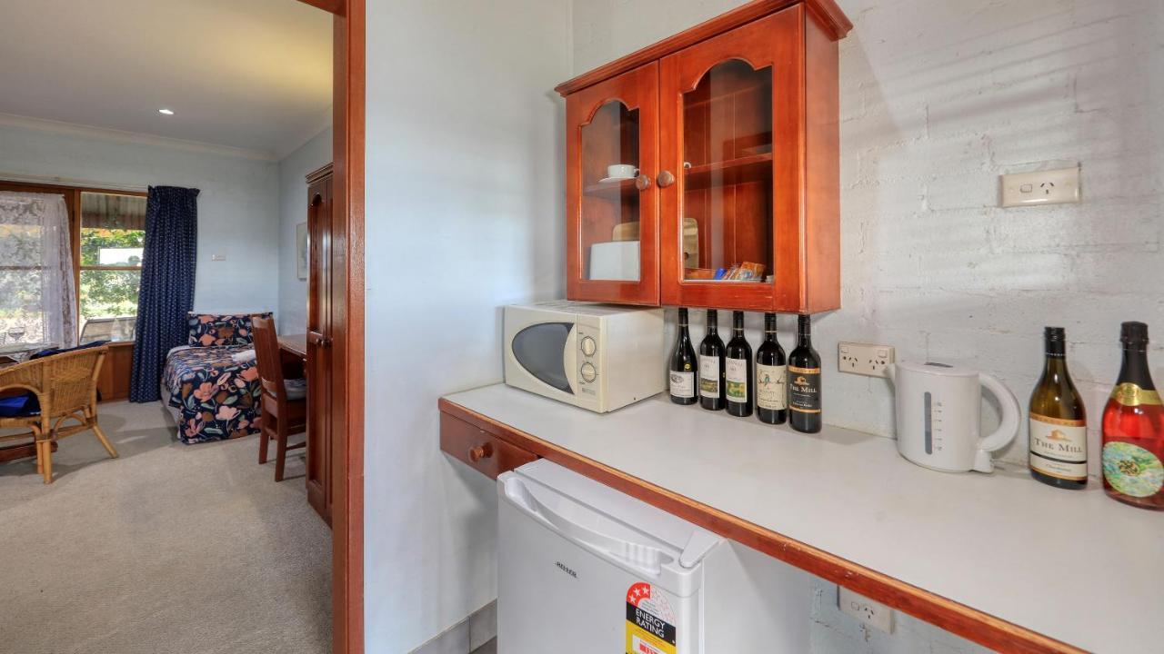 The Vineyard Motel Каура Екстер'єр фото